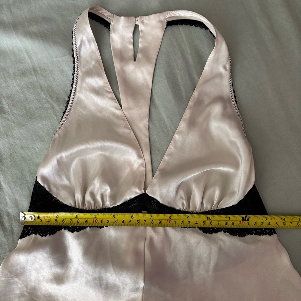 Victoria's Secret V-Neck Lace Satin Teddy size Small - Picture 9 of 13